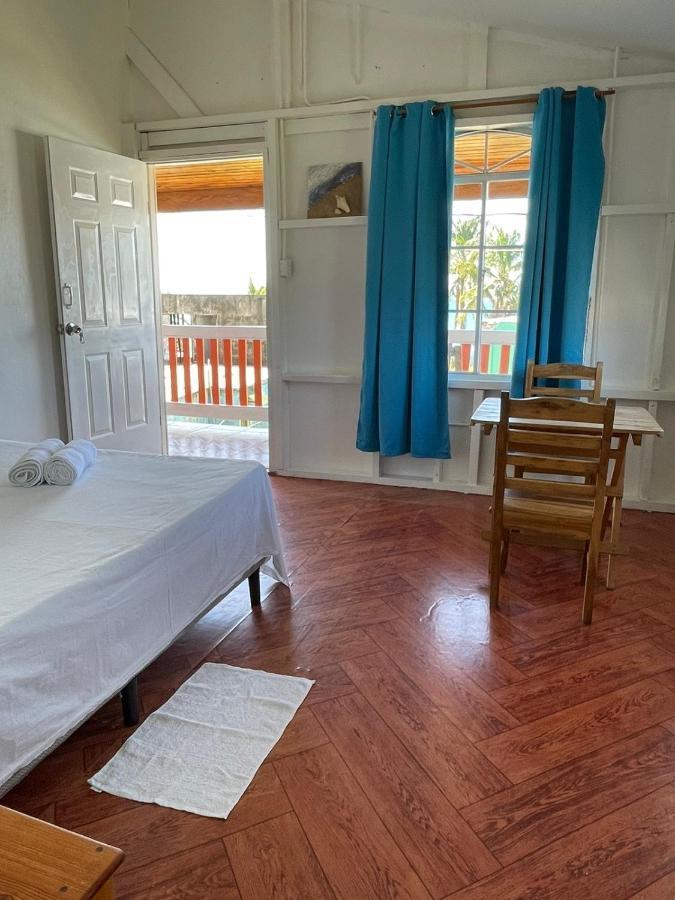 Christina'S Guest House Official Little Corn Island Buitenkant foto