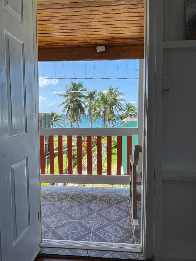 Christina'S Guest House Official Little Corn Island Buitenkant foto