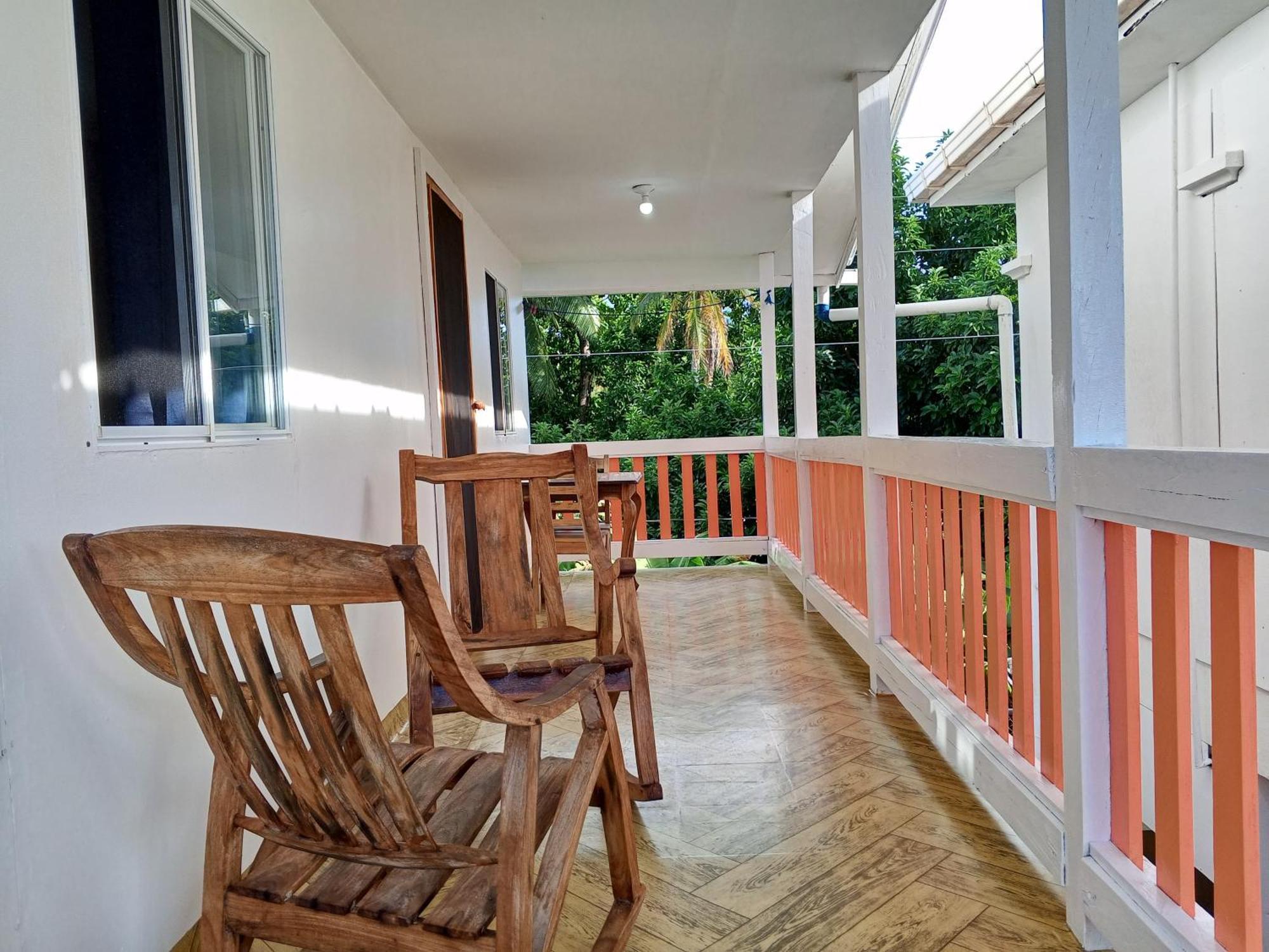 Christina'S Guest House Official Little Corn Island Buitenkant foto