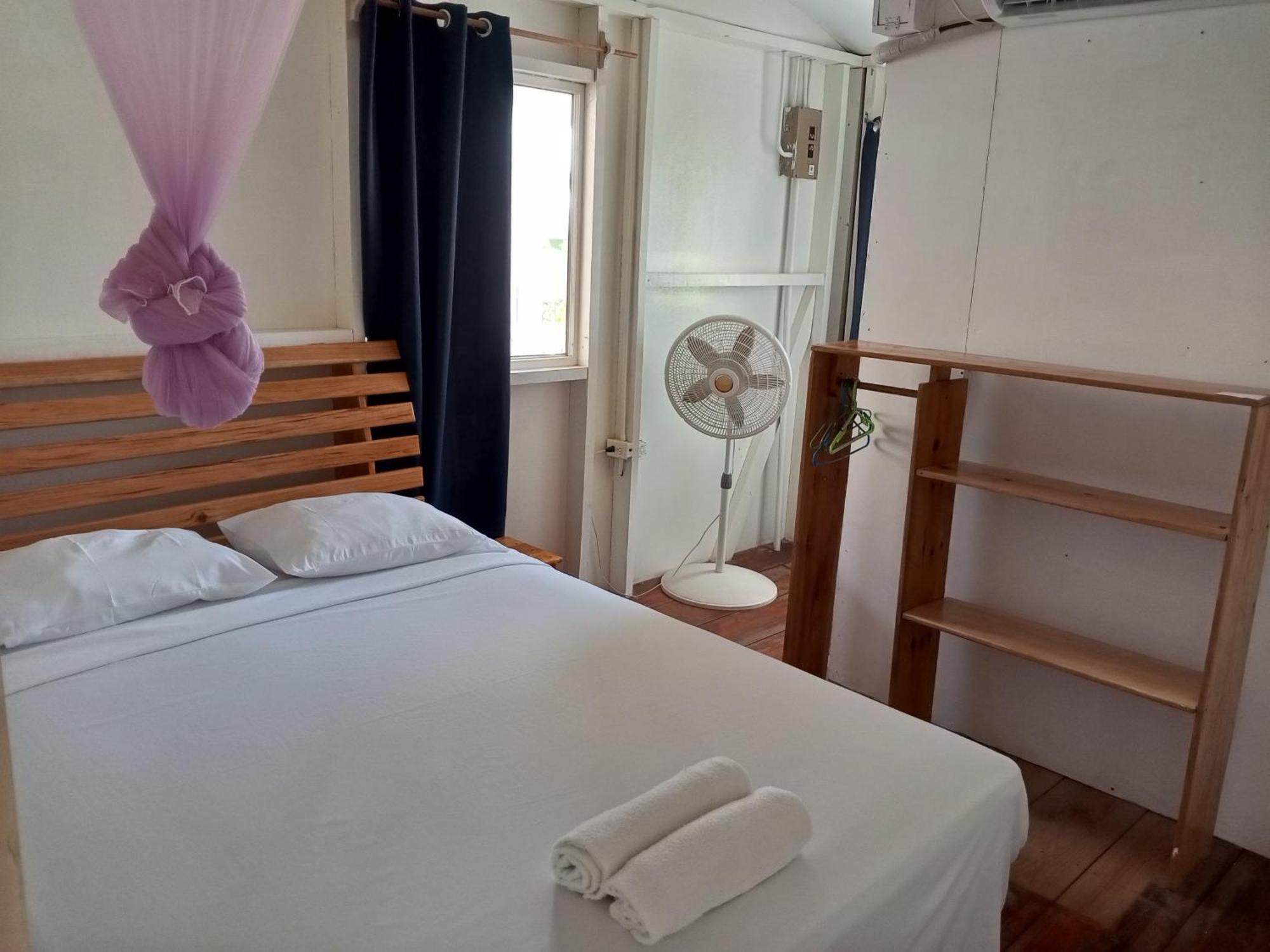 Christina'S Guest House Official Little Corn Island Buitenkant foto