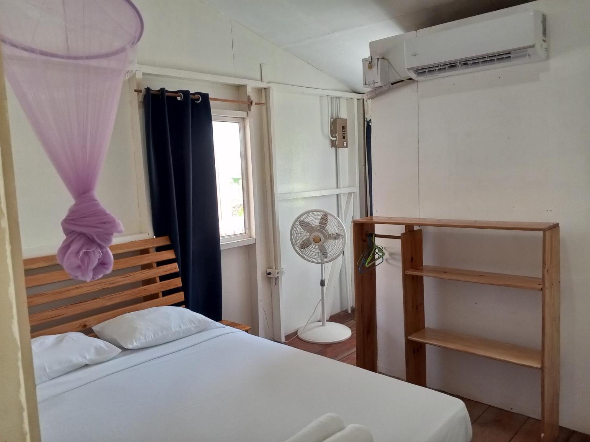 Christina'S Guest House Official Little Corn Island Buitenkant foto